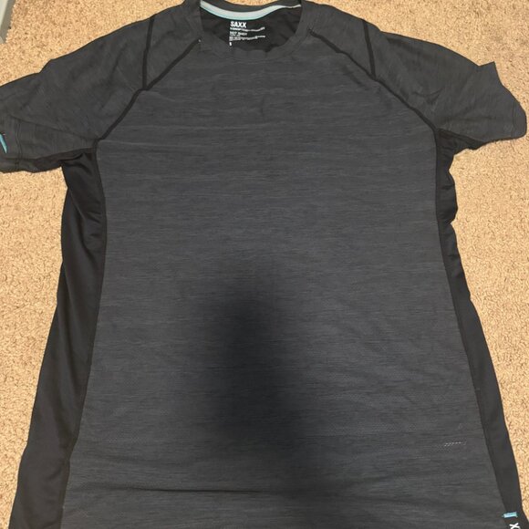 Saxx Other - Saxx Shirt Mens SM Gray Striped Hot Shot Drop Temp Tech Performance Stretch Tee